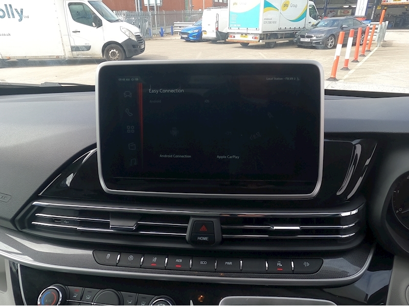 Maxus Deliver 9 Luton Tail Lift Lux LWB - N1759