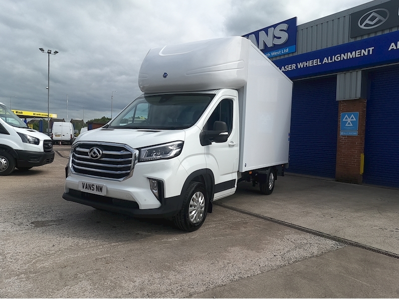 Maxus Deliver 9 Luton Tail Lift Lux LWB - N1759