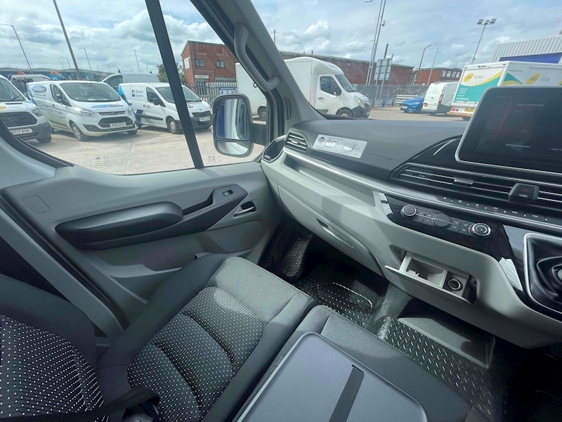 Maxus Deliver 9 Luton Lux - N1761