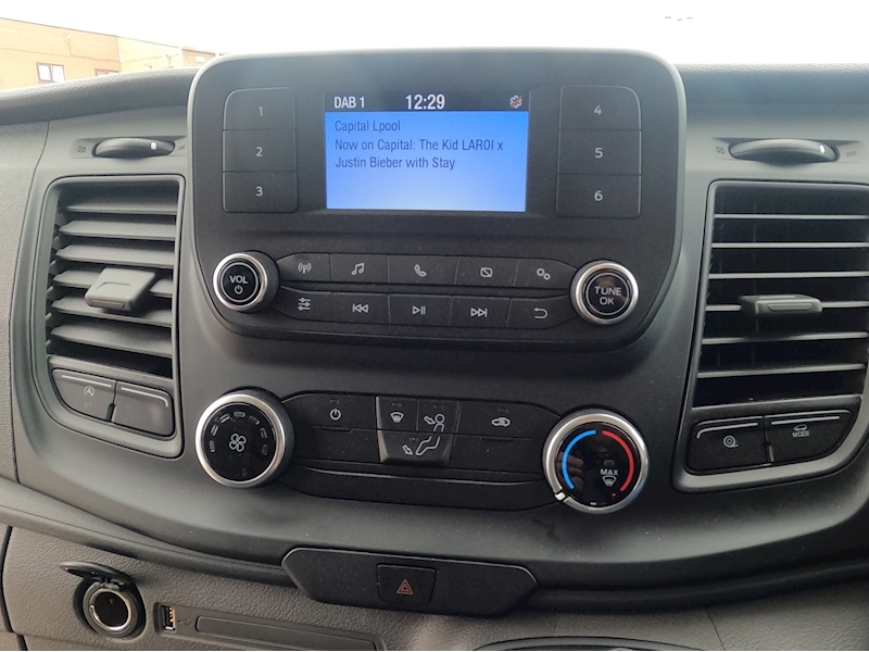 Ford Transit 350 Leader C/C Ecoblue Curtain - N1771