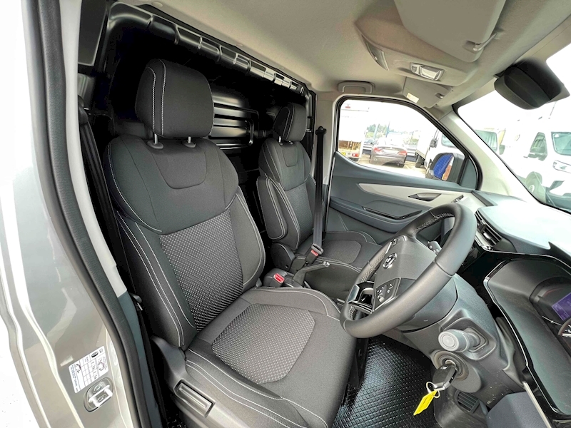 Maxus eDeliver 3 50.23kWh L1H1 - N1865