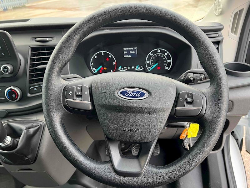 Ford Transit 350 L2 130 SRW - N2004