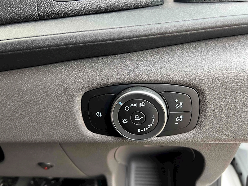 Ford Transit 350 L2 130 SRW - N2004