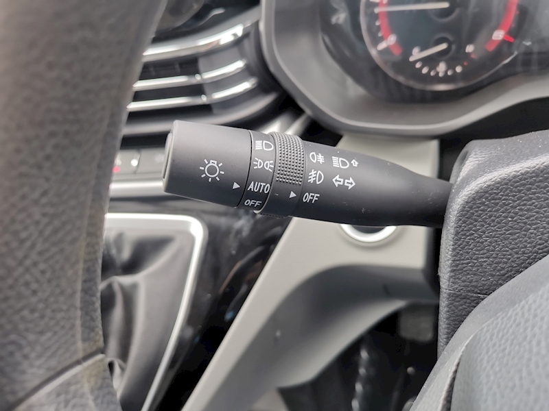 Maxus Deliver 9 Lux Lh P/V L3h2 RWD - N364