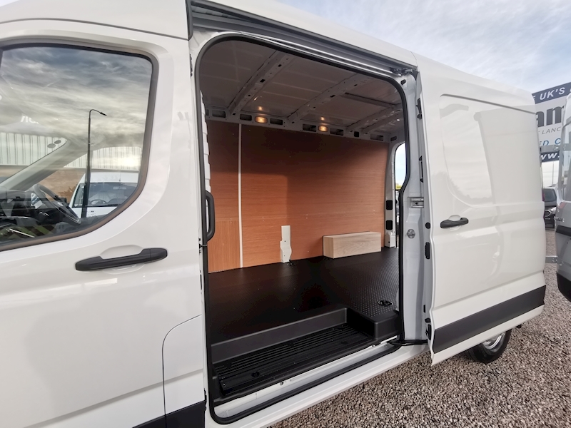 Maxus Deliver 9 Base Lh P/V L3h2 RWD - N365