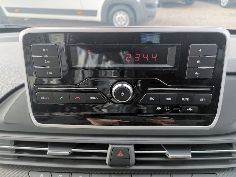 Maxus Deliver 9 Base Lh P/V L3h2 RWD - N365