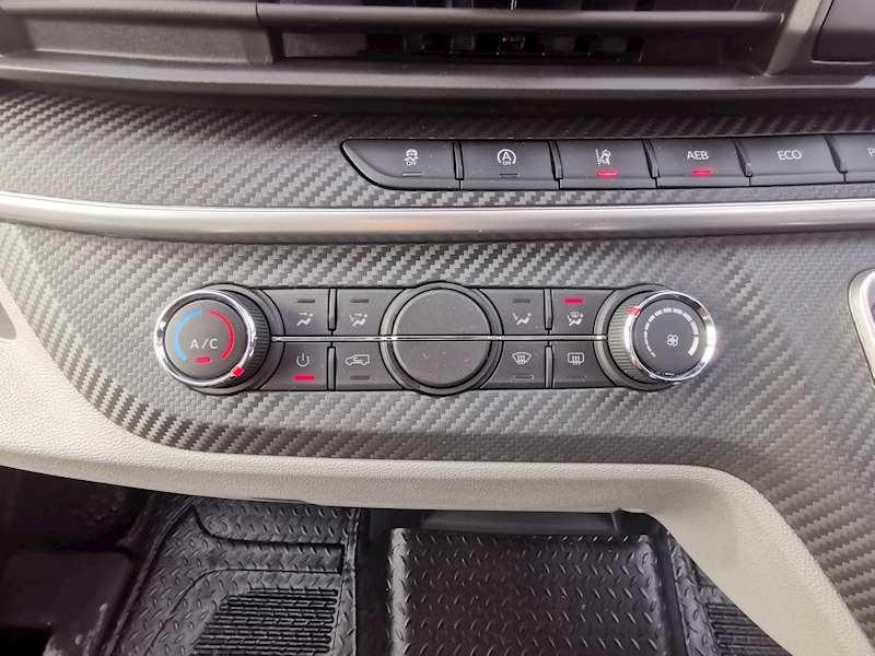 Maxus Deliver 9 Base Lh P/V L3h2 RWD - N365