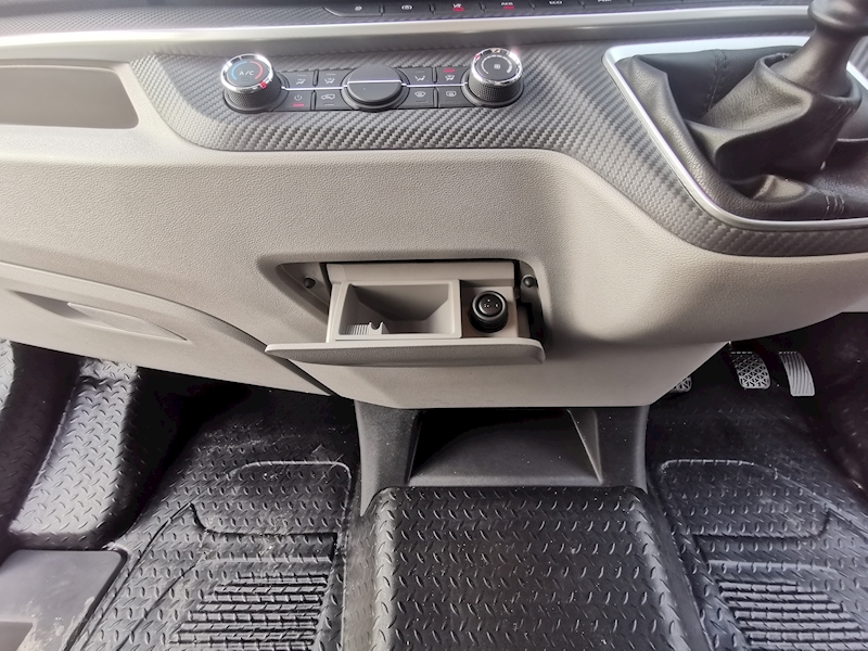 Maxus Deliver 9 Base Lh P/V L3h2 RWD - N365