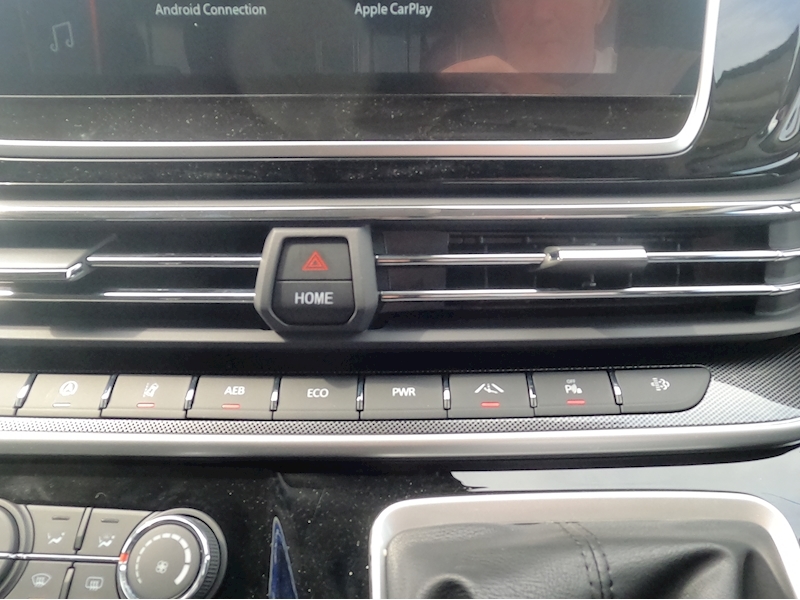 Maxus Deliver 9 LH Lux FWD P/V - N759