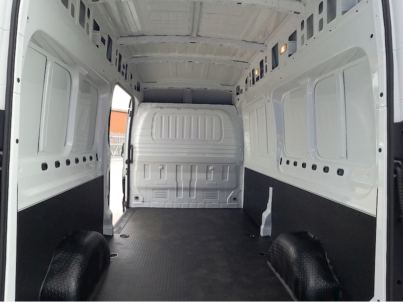 Maxus Deliver 9 Base Lxh P/V - N799