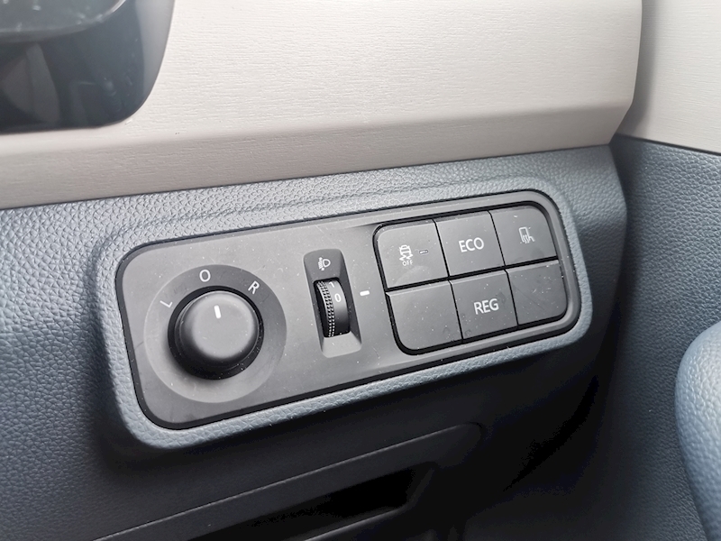 MAXUS eDeliver 3 L1h1 Panel Van 50.23Kwh - U1140