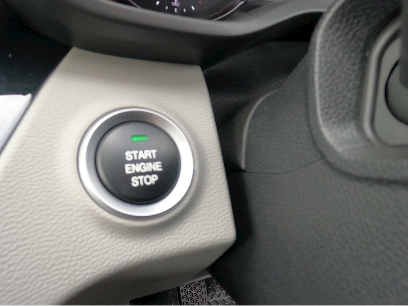 Maxus Deliver 9 Lux Lh P/V - U1345