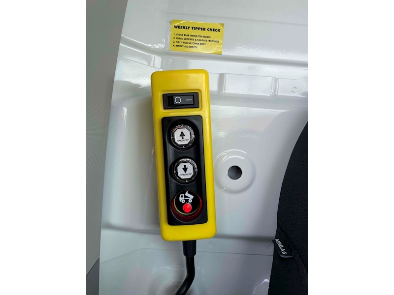 Maxus Deliver 9 Base DRW C/C - U1372