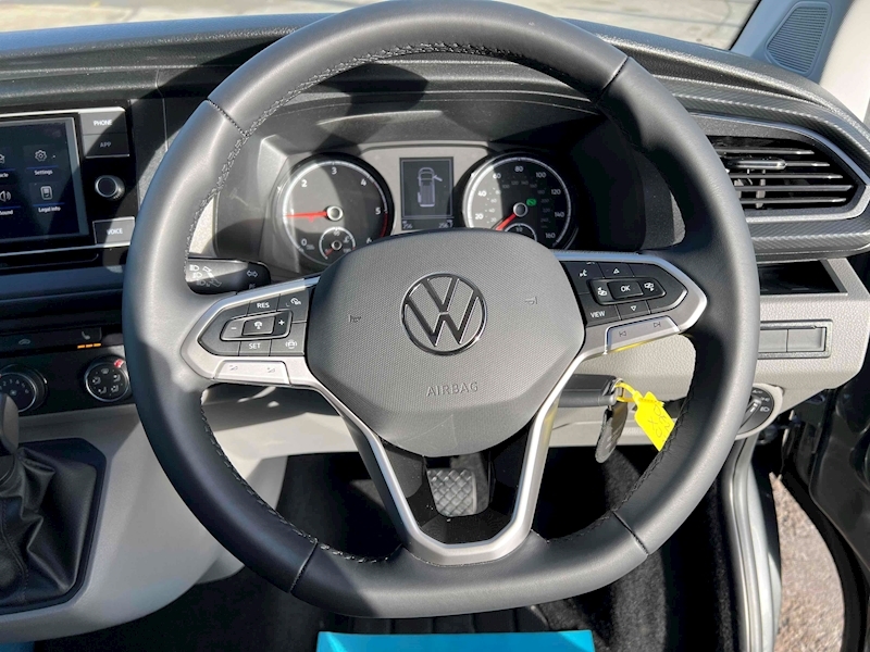 Volkswagen Transporter TDI T28 Highline - U1467