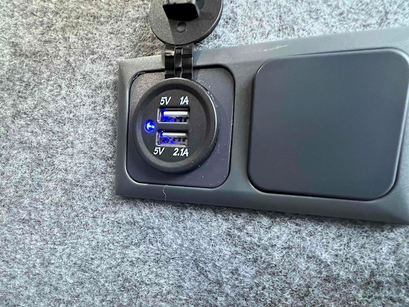 Volkswagen Transporter TDI T28 Highline - U1467