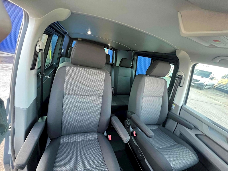 Volkswagen Transporter T32 150PS Highline Kombi - U1505