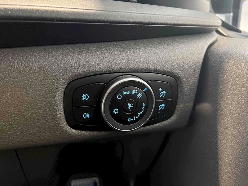 Ford Transit Custom CAMPER L1H1 Limited 170PS Automatic - U1577