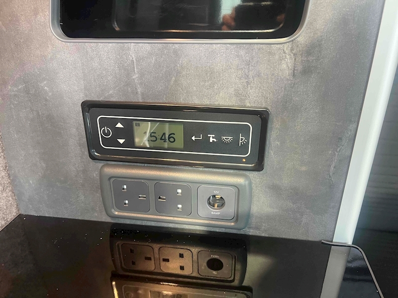 Ford Transit Custom 280S L1H1 Limited 130PS - U1579