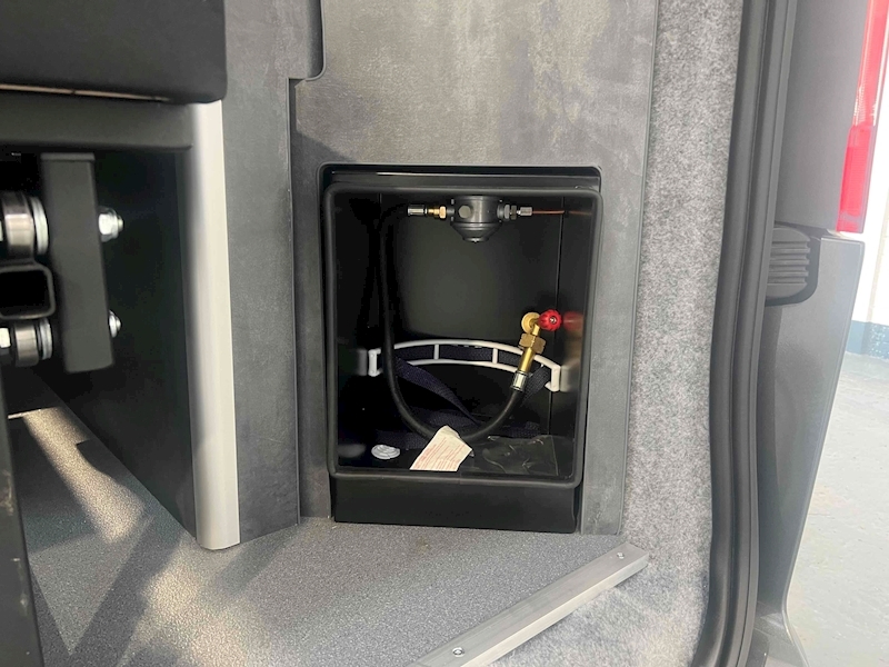 Ford Transit Custom 280S L1H1 Limited 130PS - U1579