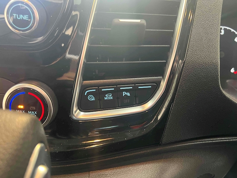 Ford Transit Custom 280S L1H1 Limited 130PS - U1579