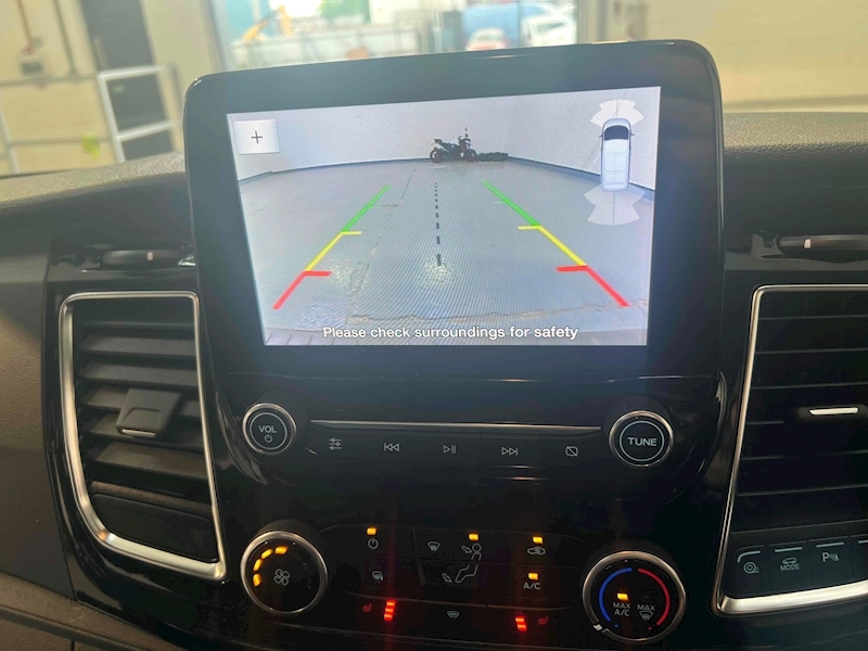 Ford Transit Custom 280S L1H1 Limited 130PS - U1579