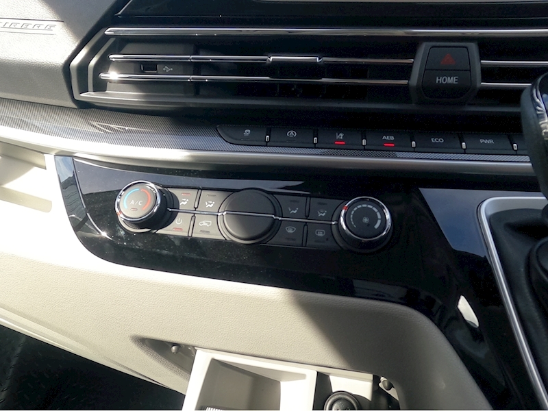 Maxus Deliver 9 LH FWD Lux - U1707