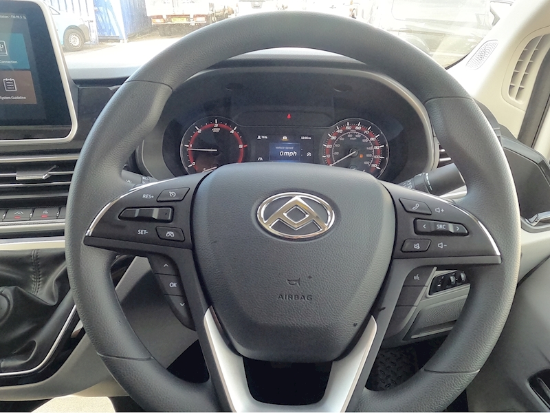 Maxus Deliver 9 LH FWD Lux - U1707