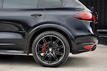 Porsche Cayenne Cayenne GTS 4.8 5dr SUV Tiptronic S Petrol - Thumb 32