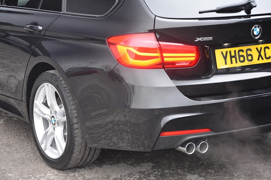 BMW 335D Xdrive M Sport Touring *1 Owner + VAT Q* Image 19