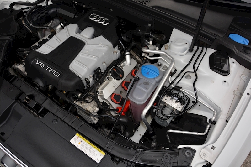 Audi S5 S5 3.0 TFSI Sportback 5dr Petrol S Tronic quattro (190 g/km, 328 bhp) 3.0 5dr Sportback S Tronic Petrol Image 32