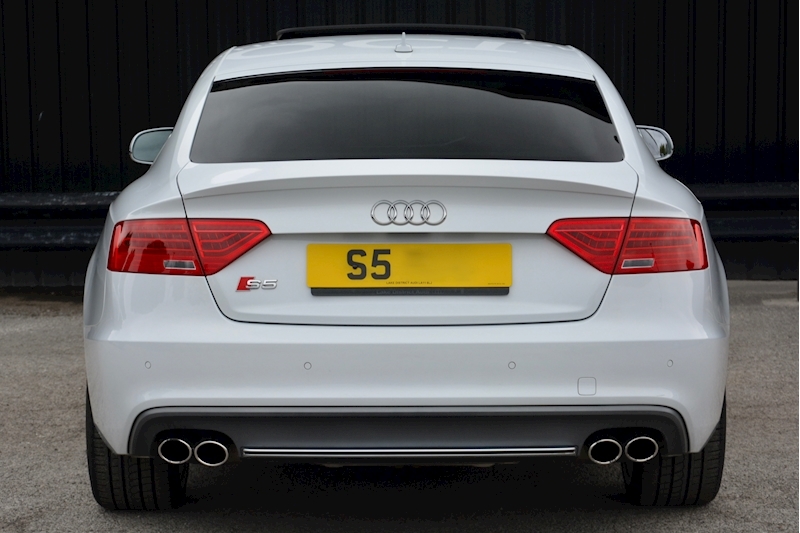 Audi S5 S5 3.0 TFSI Sportback 5dr Petrol S Tronic quattro (190 g/km, 328 bhp) 3.0 5dr Sportback S Tronic Petrol Image 4