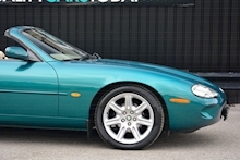 Jaguar XK8 XK8 Convertible 4.0 V8 - Thumb 13