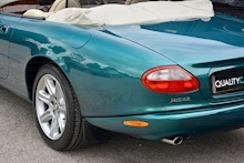 Jaguar XK8 XK8 Convertible 4.0 V8 - Thumb 18