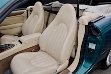 Jaguar XK8 XK8 Convertible 4.0 V8 - Thumb 29