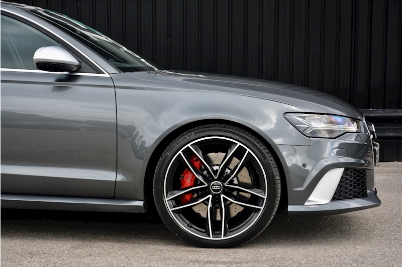 Audi RS6 Avant RS6 Avant 4.0 TFSI V8 Avant 5dr Petrol Tiptronic quattro (s/s) (560 ps) 4.0 5dr Avant Tiptronic Petrol Image 15