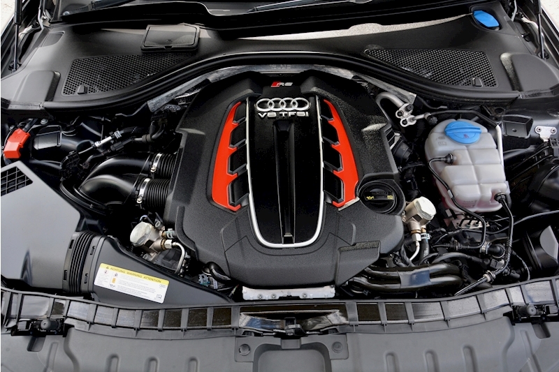 Audi RS6 Avant RS6 Avant 4.0 TFSI V8 Avant 5dr Petrol Tiptronic quattro (s/s) (560 ps) 4.0 5dr Avant Tiptronic Petrol Image 47