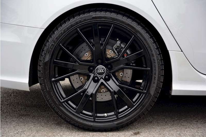 Audi RS6 Avant RS6 Avant Performance 4.0 5dr Avant Tiptronic Petrol Image 21