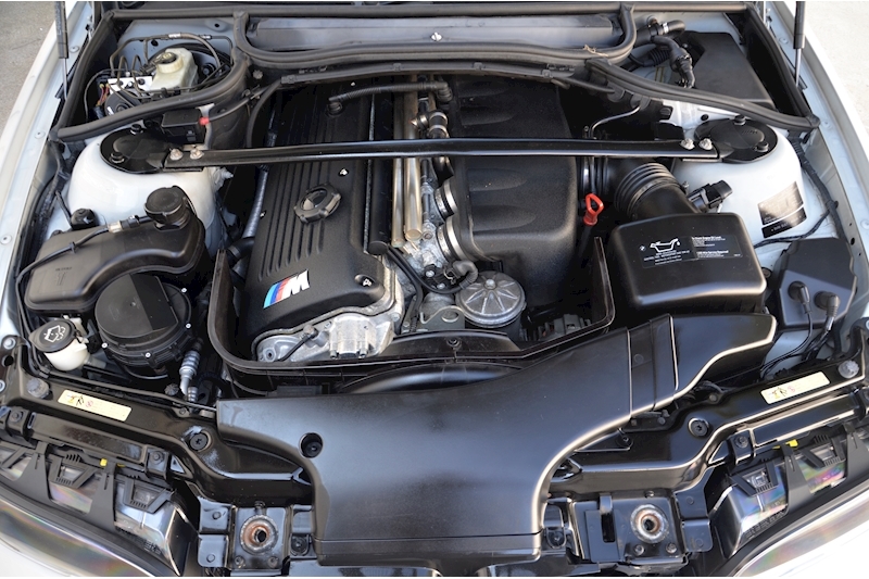 BMW M3 Series M3 Series M3 Convertible 3.2 2dr Convertible Manual Petrol Image 19