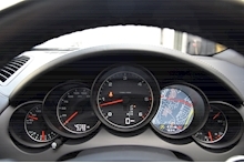 Porsche Cayenne 3.0 D V6 1 Owner + Over £15k Options + Rear Screens - Thumb 37