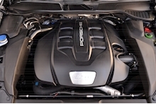 Porsche Cayenne 3.0 D V6 1 Owner + Over £15k Options + Rear Screens - Thumb 39