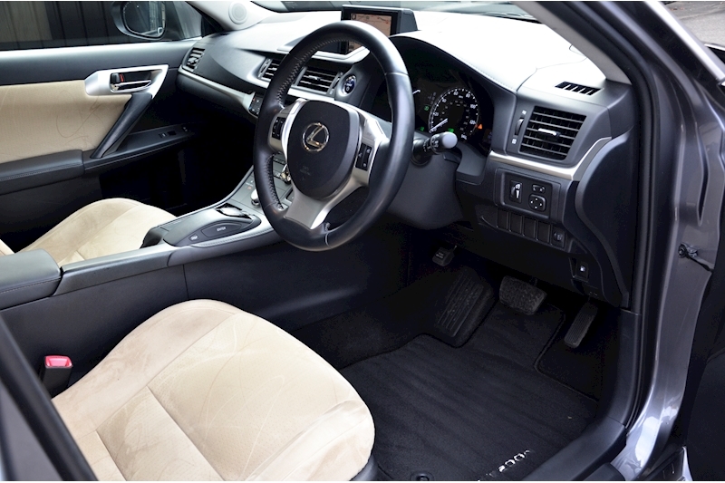 Lexus CT 200h CT 200h SE-I 1.8 5dr Hatchback Automatic Petrol Hybrid Image 7