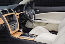 Jaguar XK XK 4.2 V8 Convertible 2dr Petrol Automatic (269 g/km, 300 bhp) 4.2 2dr Convertible Automatic Petrol - Thumb 9