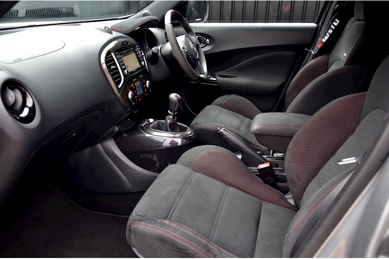 Nissan Juke Juke Nismo RS 1.6 5dr SUV Manual Petrol Image 2