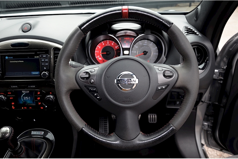 Nissan Juke Juke Nismo RS 1.6 5dr SUV Manual Petrol Image 35