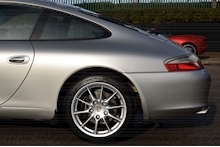 Porsche 911 911 996 Carrera 2 3.6 2dr Coupe Manual Petrol - Thumb 18