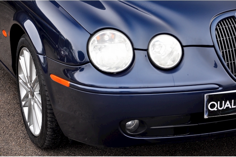Jaguar S-Type S-Type V8 SE 4.2 4dr Saloon Automatic Petrol Image 8