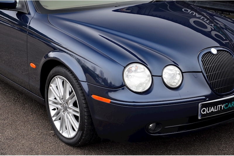 Jaguar S-Type S-Type V8 SE 4.2 4dr Saloon Automatic Petrol Image 14