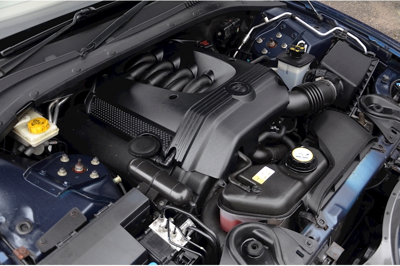 Jaguar S-Type S-Type V8 SE 4.2 4dr Saloon Automatic Petrol Image 41