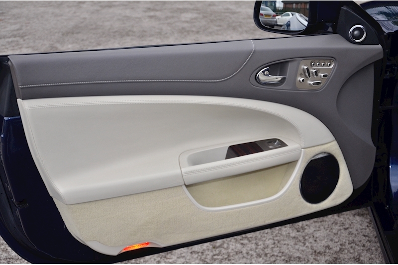 Jaguar XK XK Portfolio 5.0 2dr Convertible Automatic Petrol Image 41