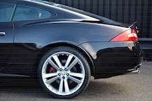 Jaguar XK XK 5.0 V8 Coupe 2dr Petrol Automatic (264 g/km, 385 bhp) 5.0 2dr Coupe Automatic Petrol - Thumb 14